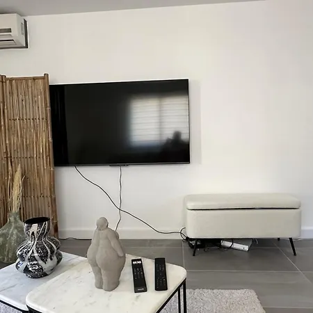 Appartement Bright Studio In The Heart Of *