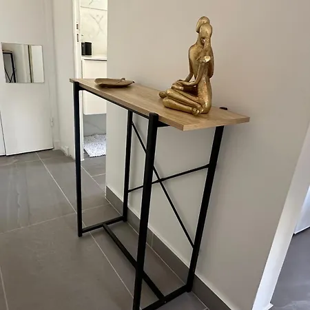 Appartement Bright Studio In The Heart Of