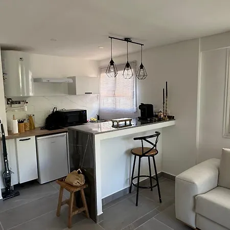 Appartement Bright Studio In The Heart Of *