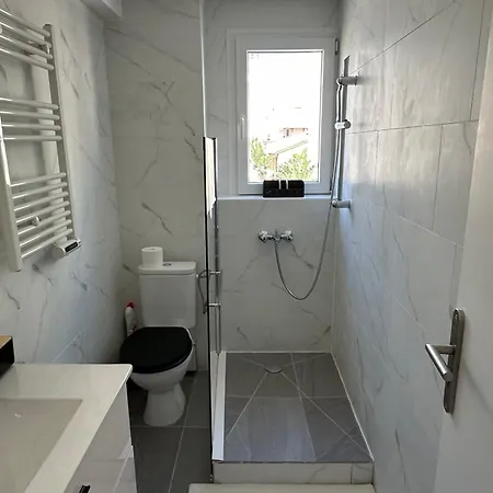Bright Studio In The Heart Of Appartement