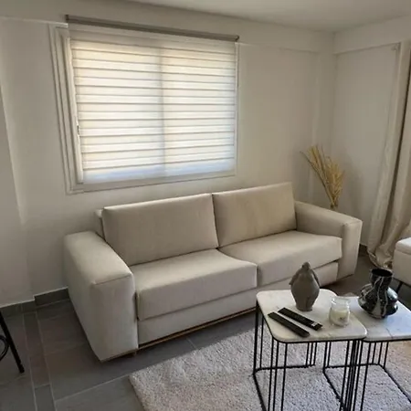 Bright Studio In The Heart Of Cannes
